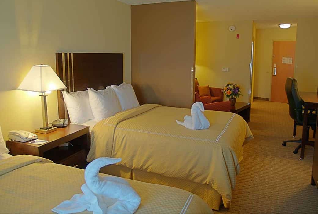 comfort suites hummelstown
